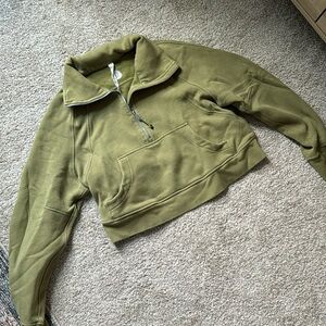 Lululemon scuba funnel neck half zip sweatshirt